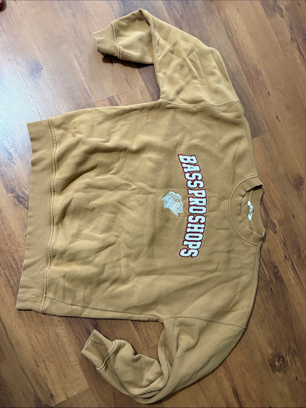 Bass pro shops crewneck